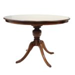 mesa-carla-redonda-classica-entalhada-madeira-macica-imbuia