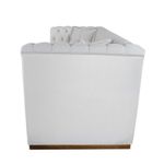 sofa-branco-sala-de-estar-com-capitone-3